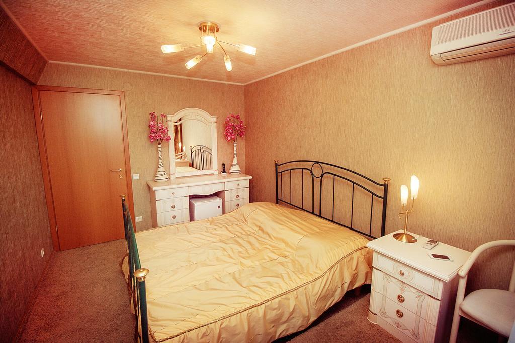 Druzhba Hotel And Restaurant Charków Zewnętrze zdjęcie